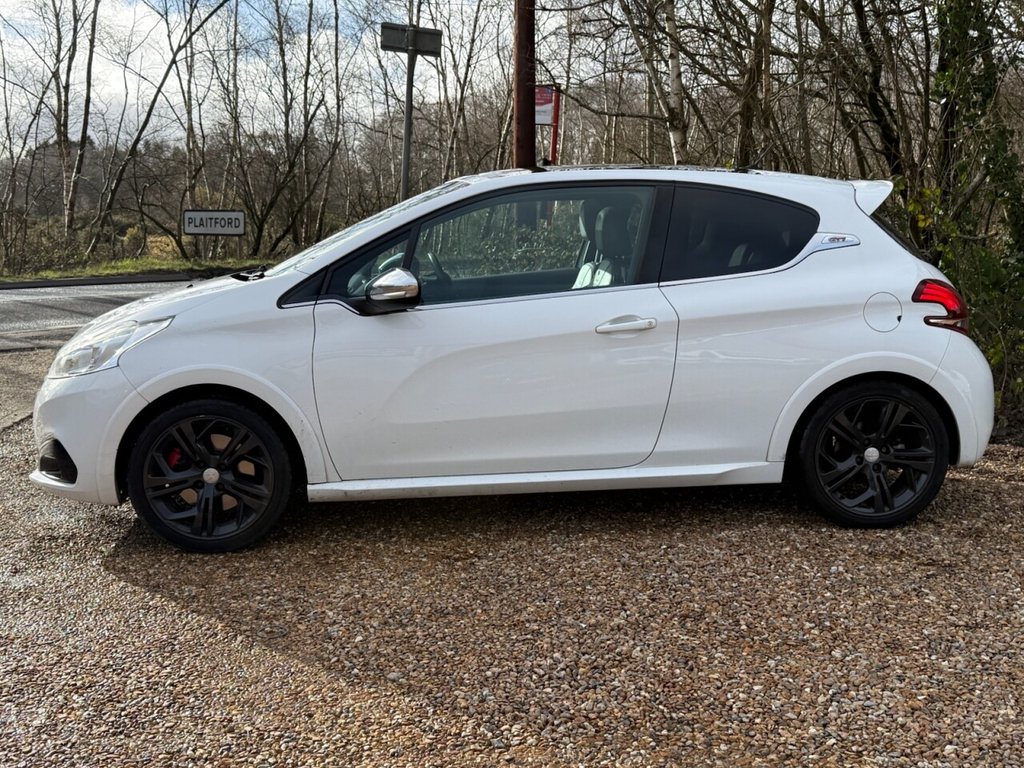 Used Peugeot 208 2016 for sale - 77384383: Photo 2