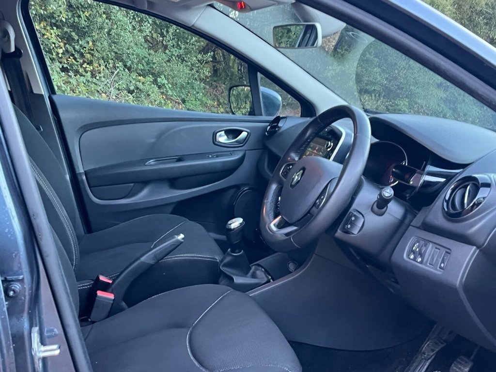 Used Renault Clio 2019 for sale - 76367765: Photo 12