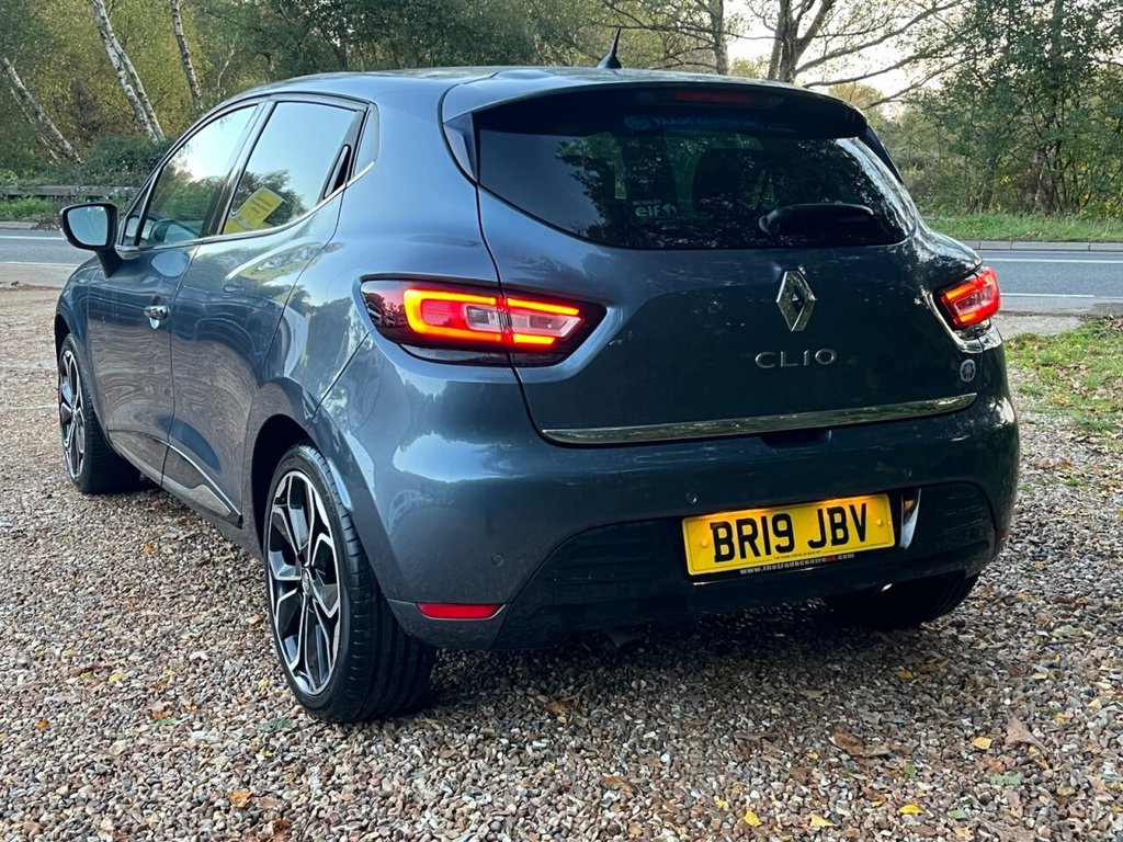 Used Renault Clio 2019 for sale - 76367765: Photo 3