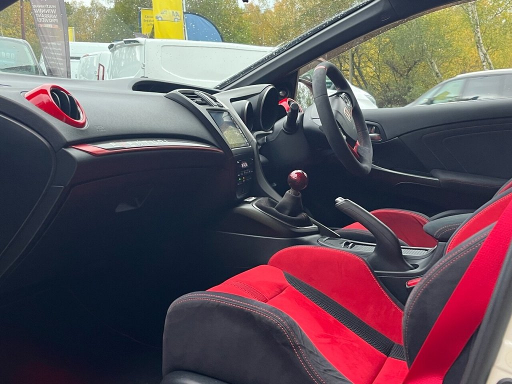 Used Honda Civic 2016 for sale - 76439141: Photo 14