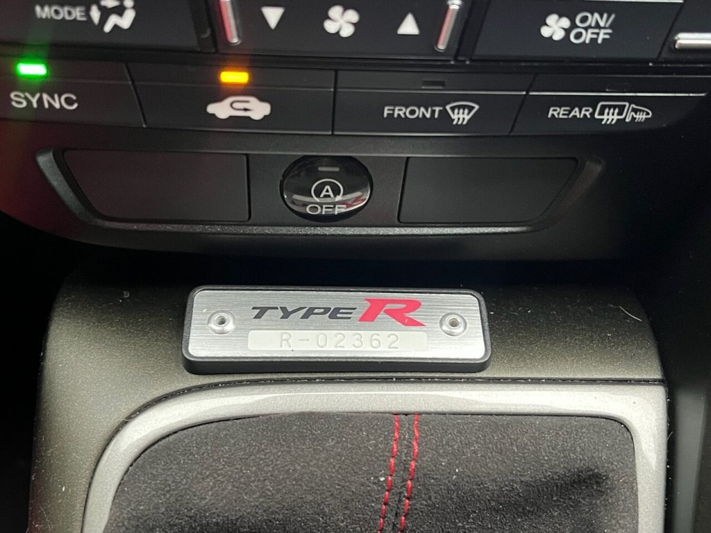 Used Honda Civic 2016 for sale - 76439141: Photo 18