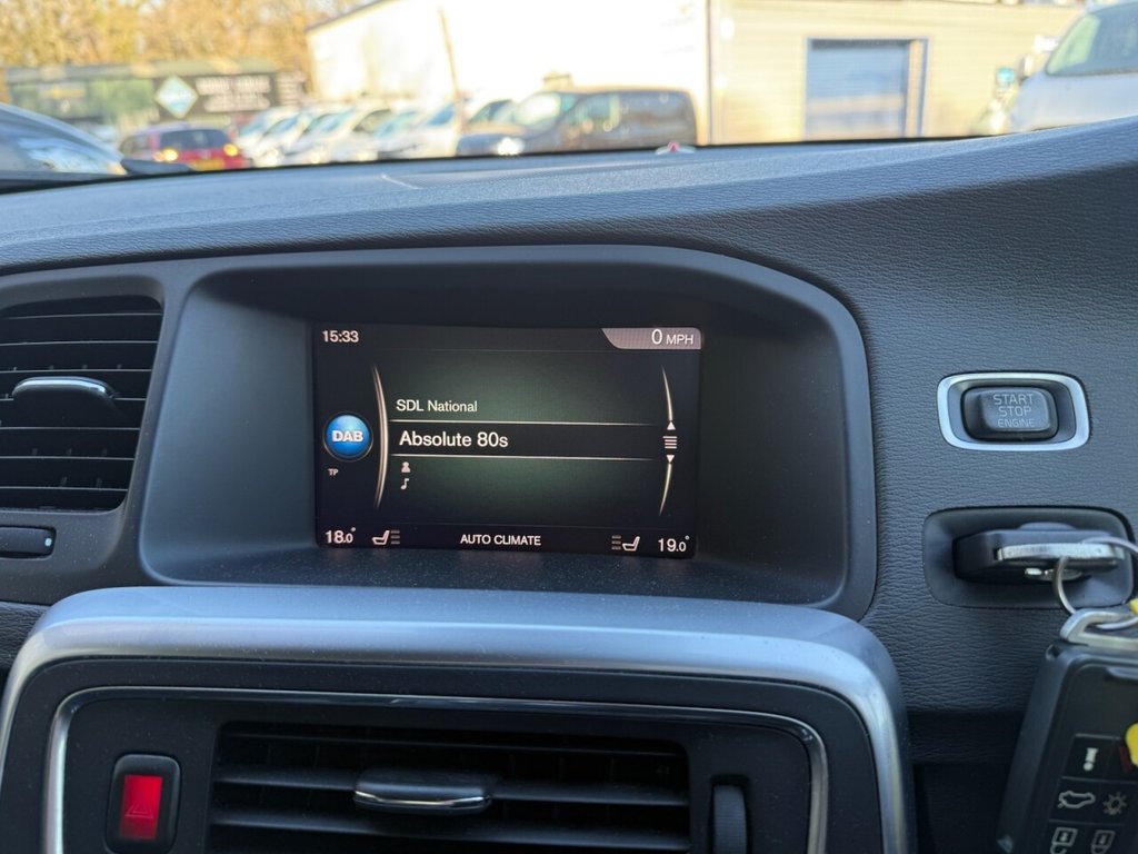 Used Volvo V60 2017 for sale - 77655057: Photo 16