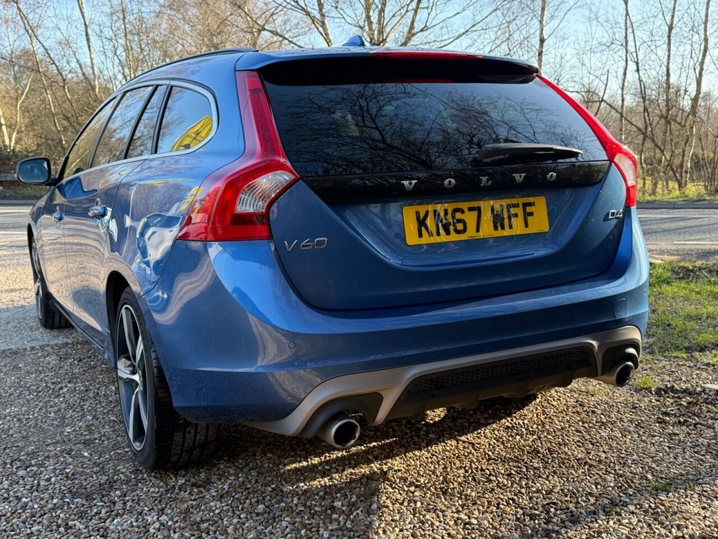 Used Volvo V60 2017 for sale - 77655057: Photo 3