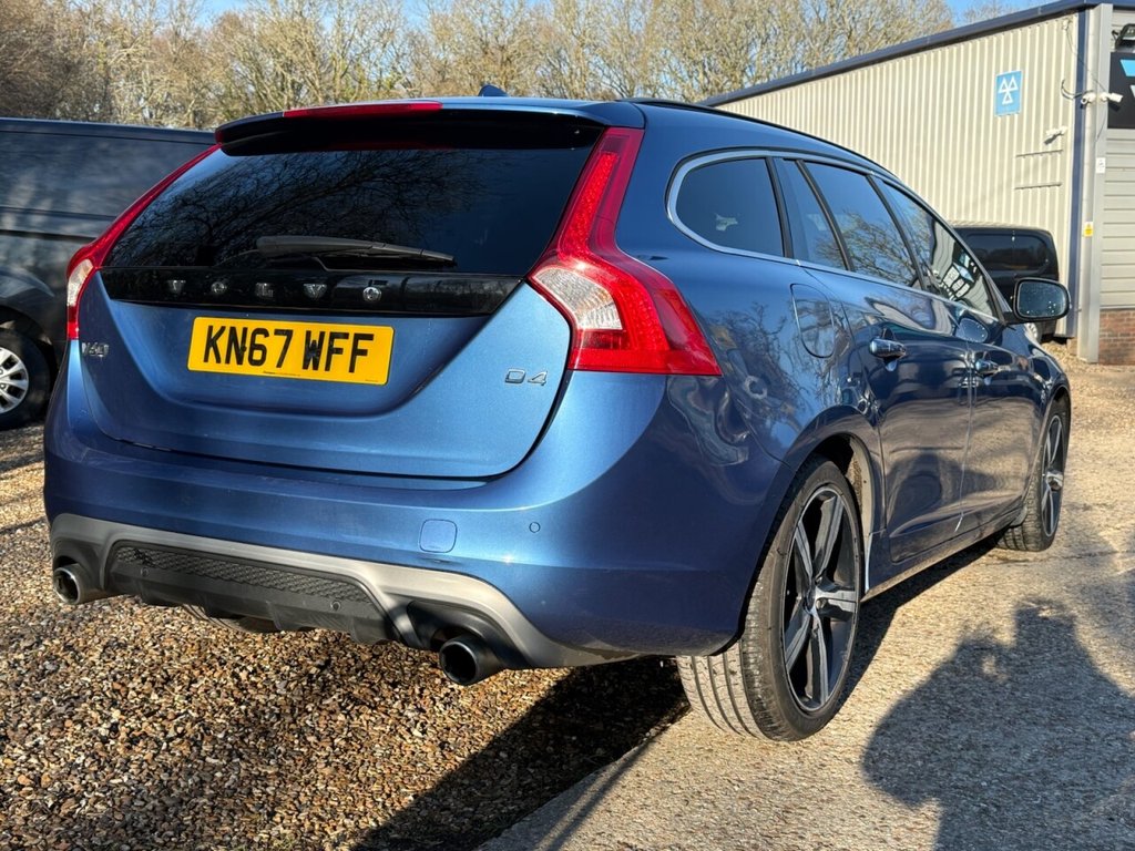 Used Volvo V60 2017 for sale - 77655057: Photo 5
