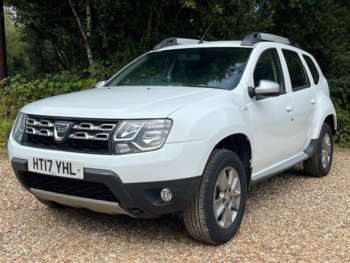 2017 (17) - 1.5 dCi Laureate SUV 5dr Diesel Manual Euro 6 (s/s) (110 ps)