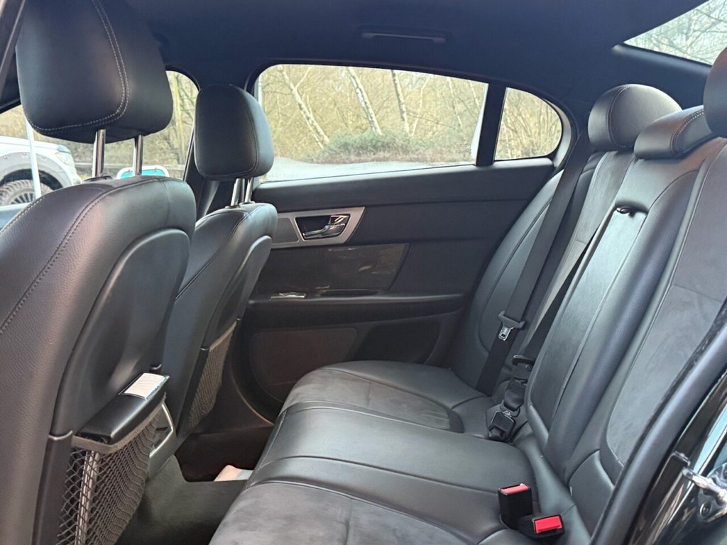 Used Jaguar XF 2014 for sale - 77464070: Photo 10