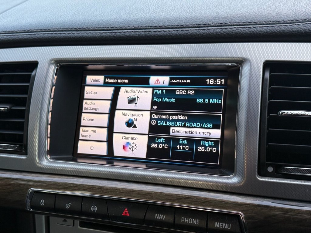 Used Jaguar XF 2014 for sale - 77464070: Photo 13