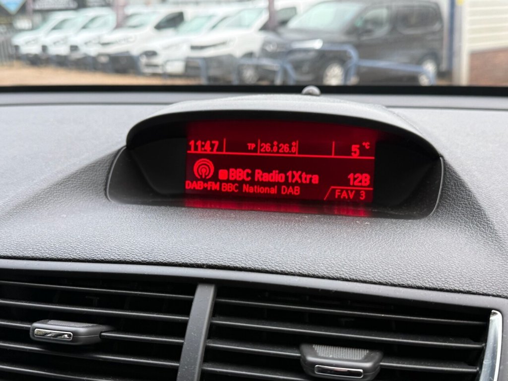 Used Vauxhall Mokka 2015 for sale - 77547518: Photo 18