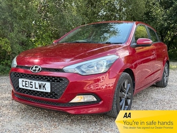 Used Hyundai i20 2015 for sale - 79221820: Photo