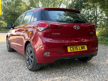 Used Hyundai i20 2015 for sale - 79221820: Photo