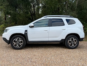 Used Dacia Duster 2021 for sale - 79778302: Photo