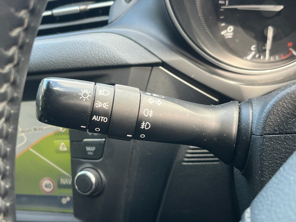 Used Toyota Avensis 2016 for sale - 76386375: Photo 20