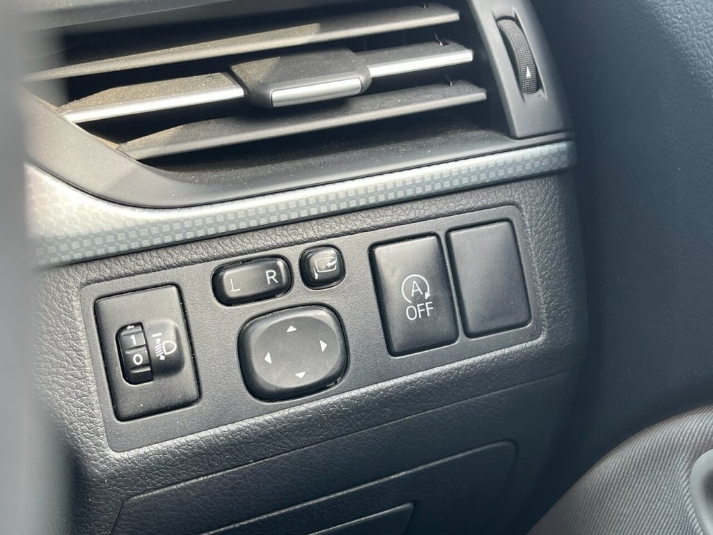 Used Toyota Avensis 2016 for sale - 76386375: Photo 22