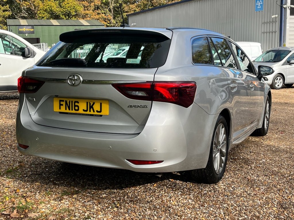 Used Toyota Avensis 2016 for sale - 76386375: Photo 5