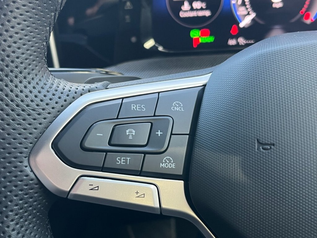 Used Volkswagen Golf 2025 for sale - 76570330: Photo 29