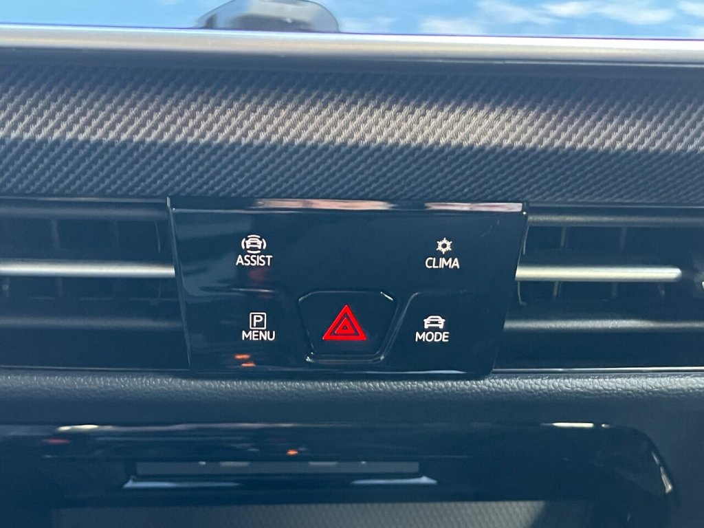 Used Volkswagen Golf 2025 for sale - 76570330: Photo 31