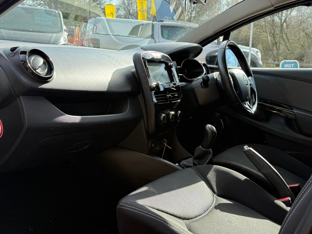 Used Renault Clio 2014 for sale - 77720384: Photo 10