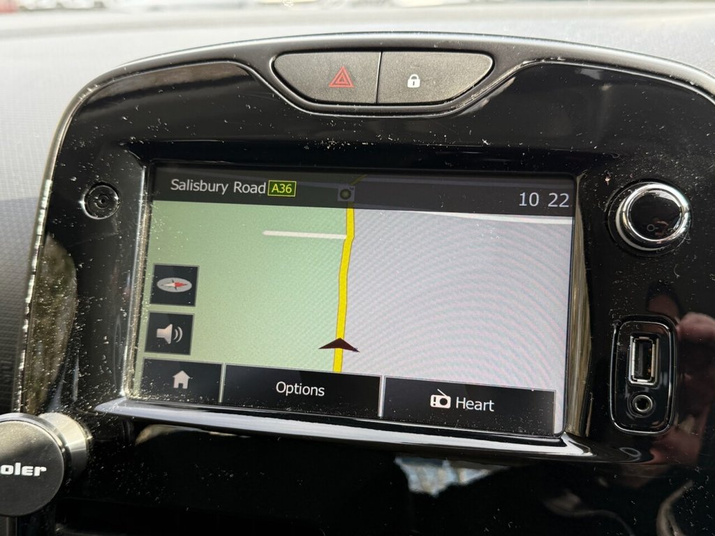 Used Renault Clio 2014 for sale - 77720384: Photo 15