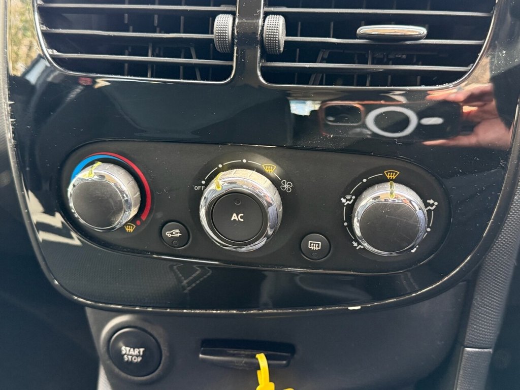 Used Renault Clio 2014 for sale - 77720384: Photo 17