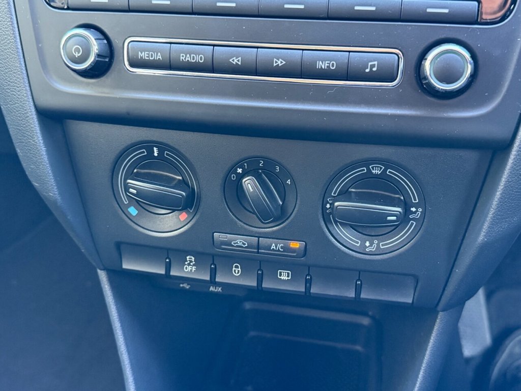 Used Skoda Rapid Spaceback 2014 for sale - 78145224: Photo 16