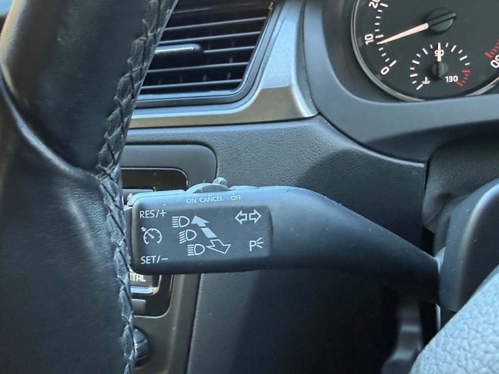 Used Skoda Rapid Spaceback 2014 for sale - 78145224: Photo 17