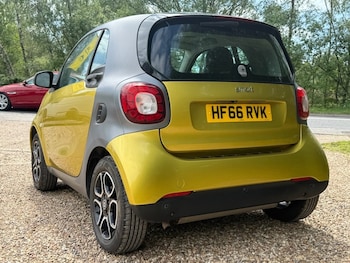 Used smart fortwo 2016 for sale - 78658666: Photo