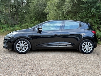 Used Renault Clio 2017 for sale - 79289239: Photo