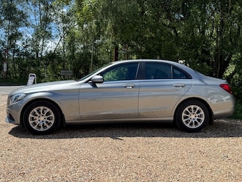 Used Mercedes-Benz C Class 2016 for sale - 78851130: Photo