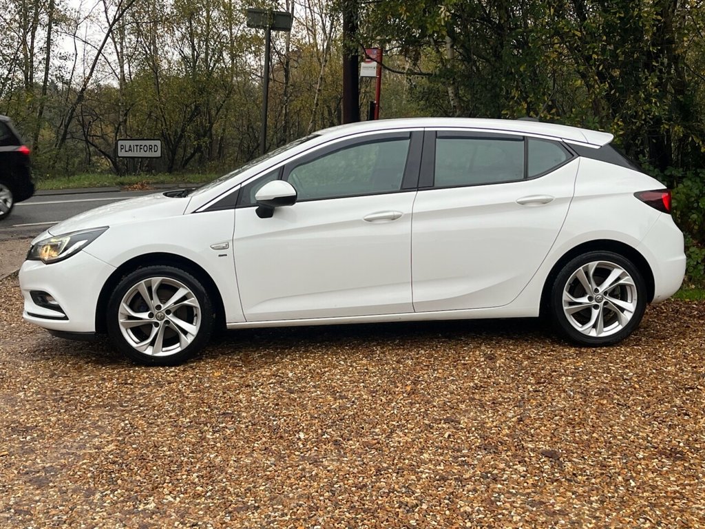 Used Vauxhall Astra 2016 for sale - 76582398: Photo 2