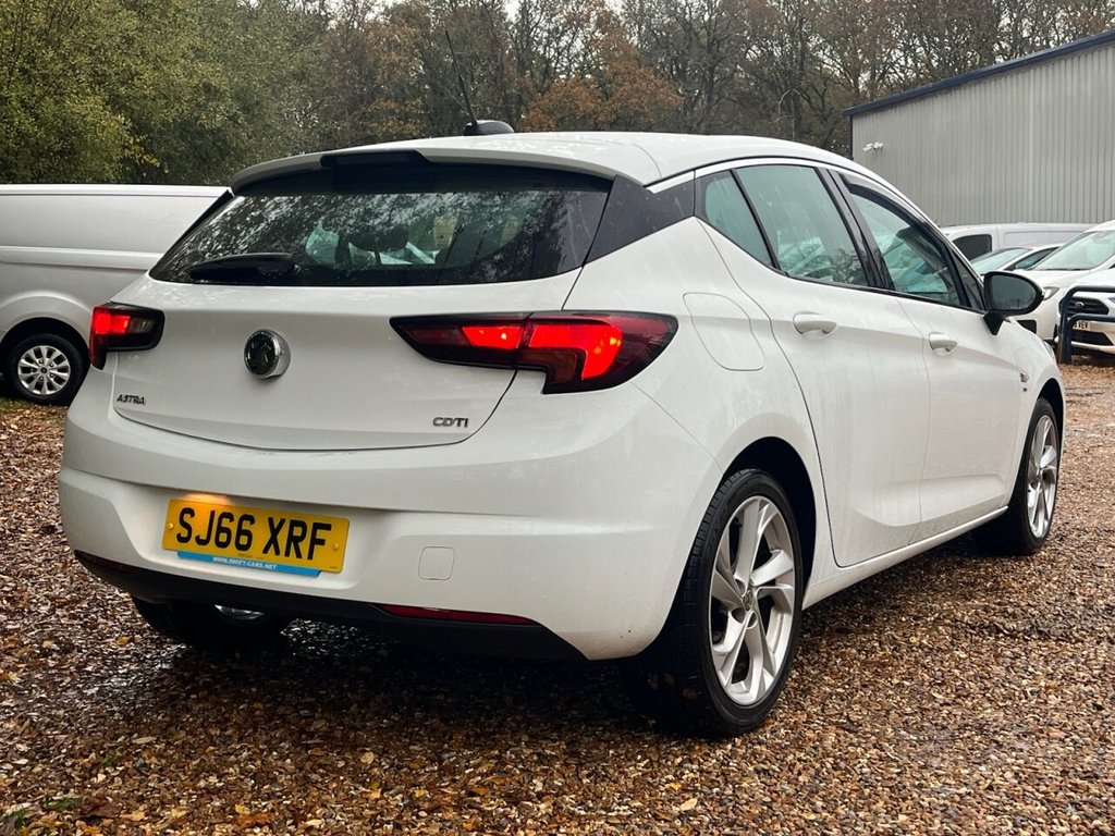 Used Vauxhall Astra 2016 for sale - 76582398: Photo 4