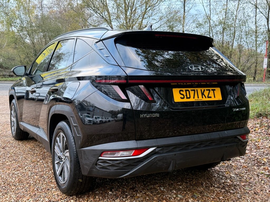 Used Hyundai TUCSON 2021 for sale - 76783622: Photo 3