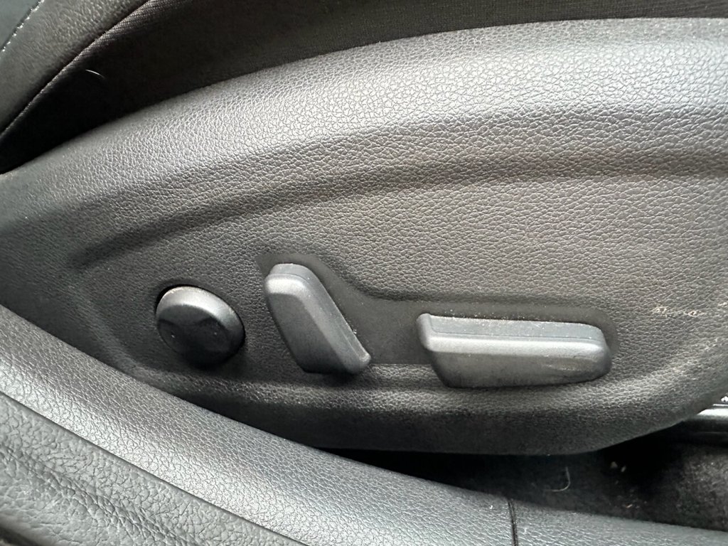 Used Hyundai i30 2018 for sale - 76617784: Photo 14