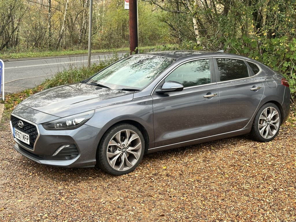 Used Hyundai i30 2018 for sale - 76617784: Photo 2