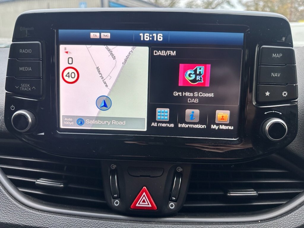 Used Hyundai i30 2018 for sale - 76617784: Photo 21