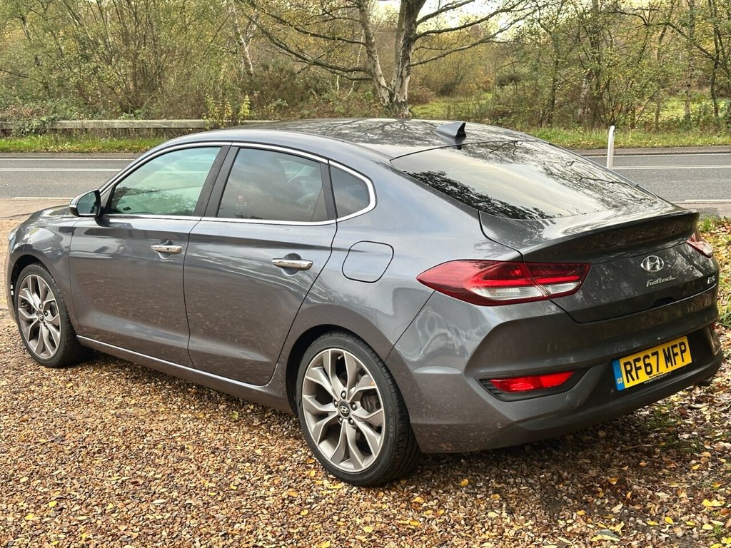 Used Hyundai i30 2018 for sale - 76617784: Photo 4