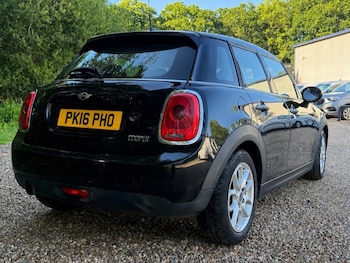 Used MINI Hatch 2016 for sale - 78839652: Photo