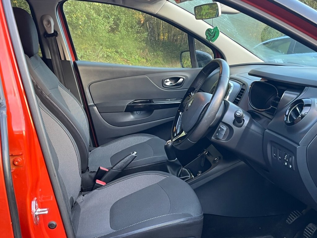 Used Renault Captur 2015 for sale - 76356459: Photo 10