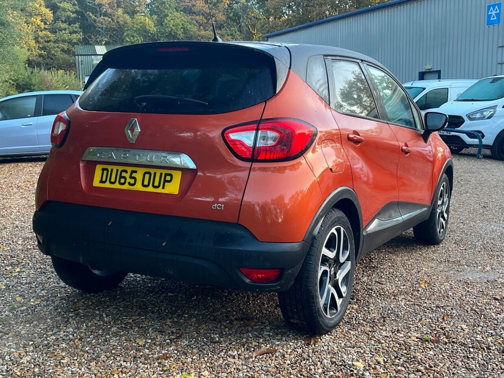 Used Renault Captur 2015 for sale - 76356459: Photo 4