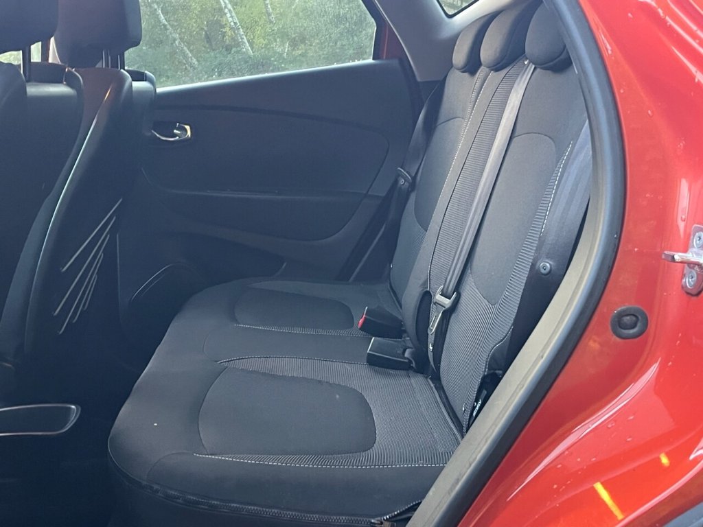 Used Renault Captur 2015 for sale - 76356459: Photo 8
