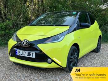 2017 (17) - 1.0 VVT-i x-cite 3 Yellow Bi-Tone Hatchback 5dr Petrol Manual Euro 6 (68 ps