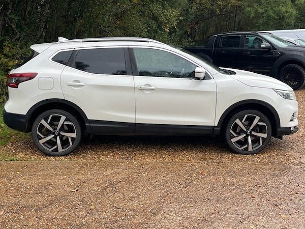Used Nissan Qashqai 2017 for sale - 76333663: Photo 5