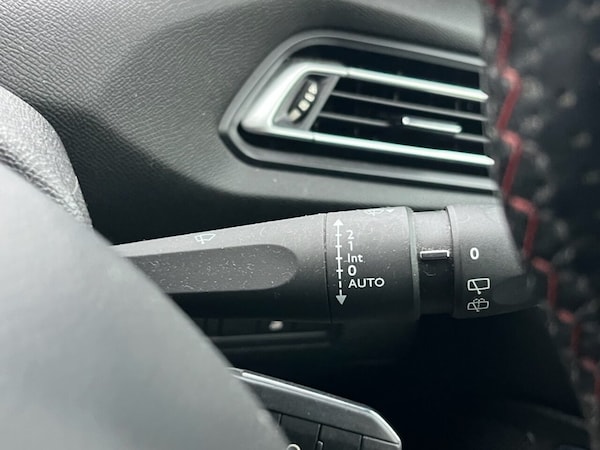Used Peugeot 308 2018 for sale - 76256287: Photo 18