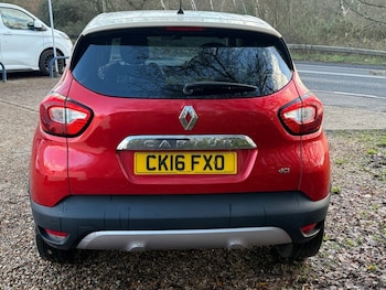 Used Renault Captur 2016 for sale - 76986210: Photo