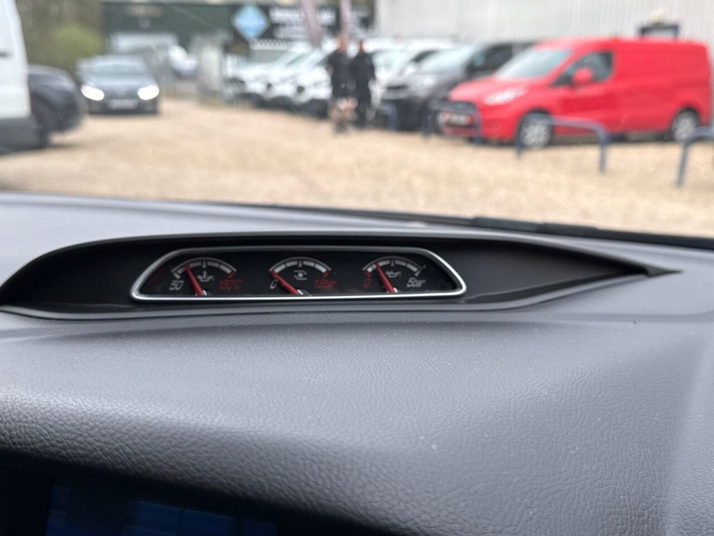 Used Ford Focus 2014 for sale - 78206579: Photo 14