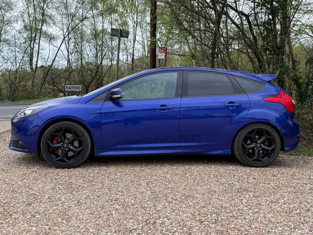 Used Ford Focus 2014 for sale - 78206579: Photo 2