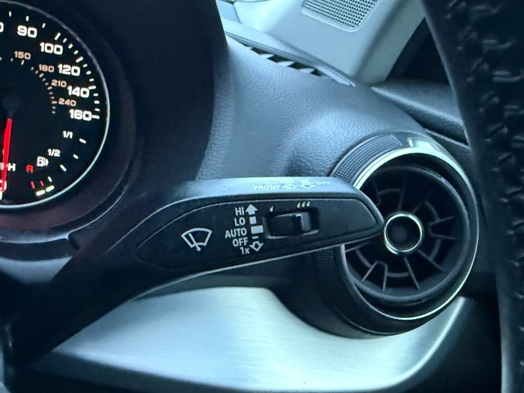 Used Audi Q2 2018 for sale - 77408325: Photo 16