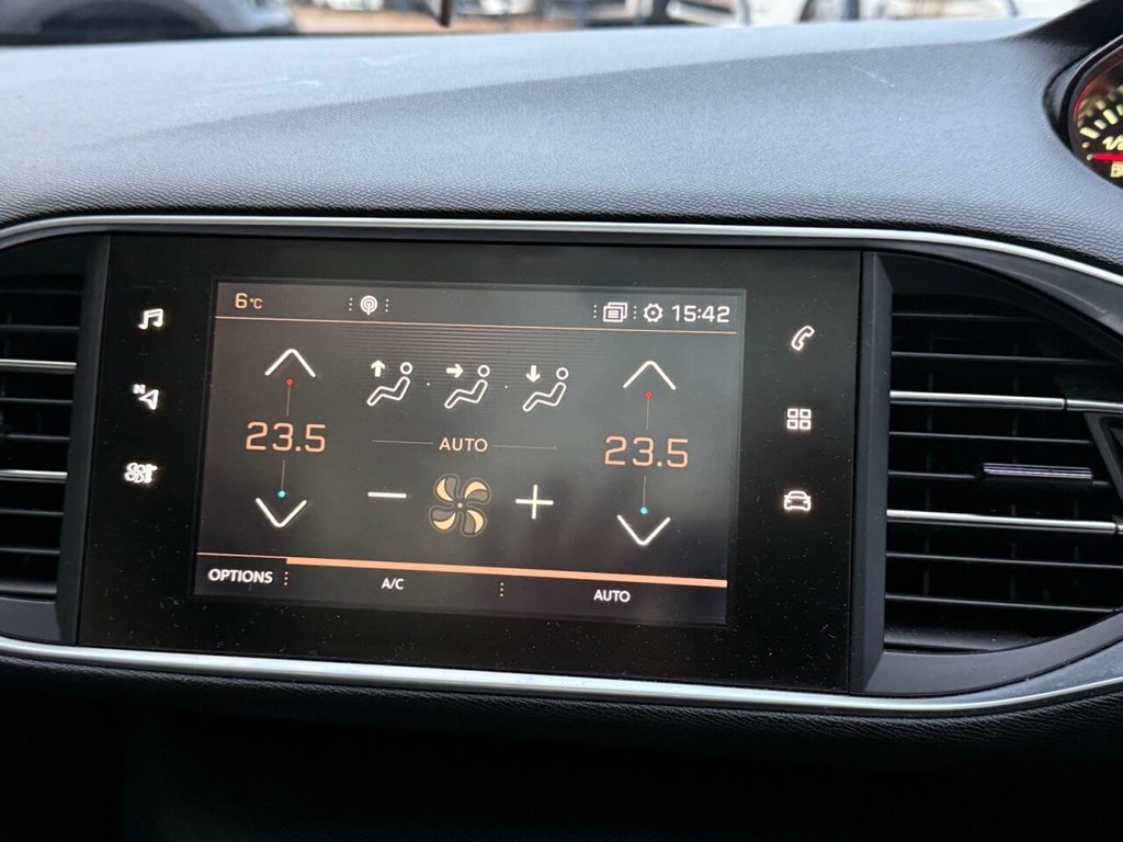 Used Peugeot 308 2017 for sale - 76710952: Photo 13