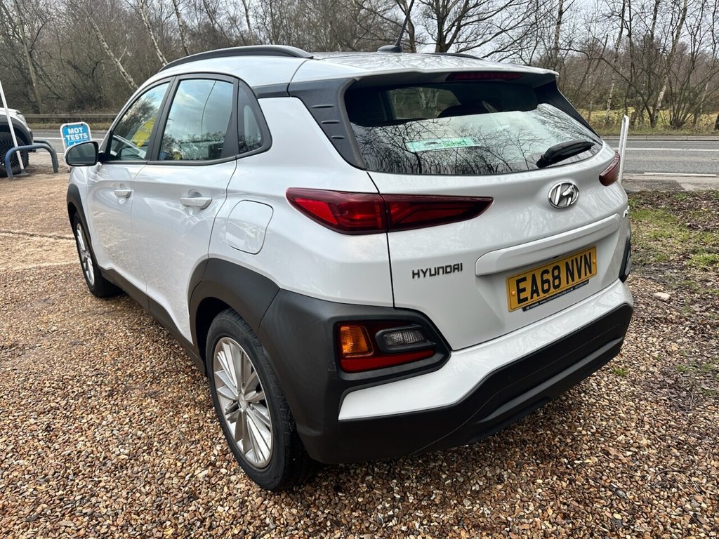 Used Hyundai KONA 2018 for sale - 77399787: Photo 4