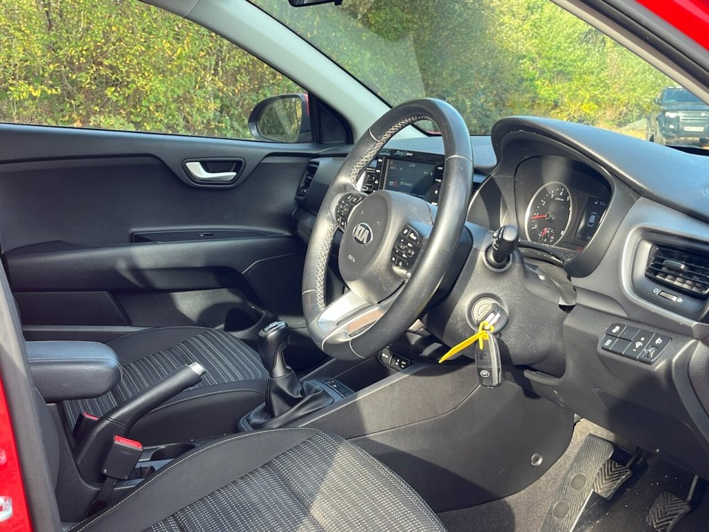 Used Kia Stonic 2019 for sale - 76591060: Photo 12