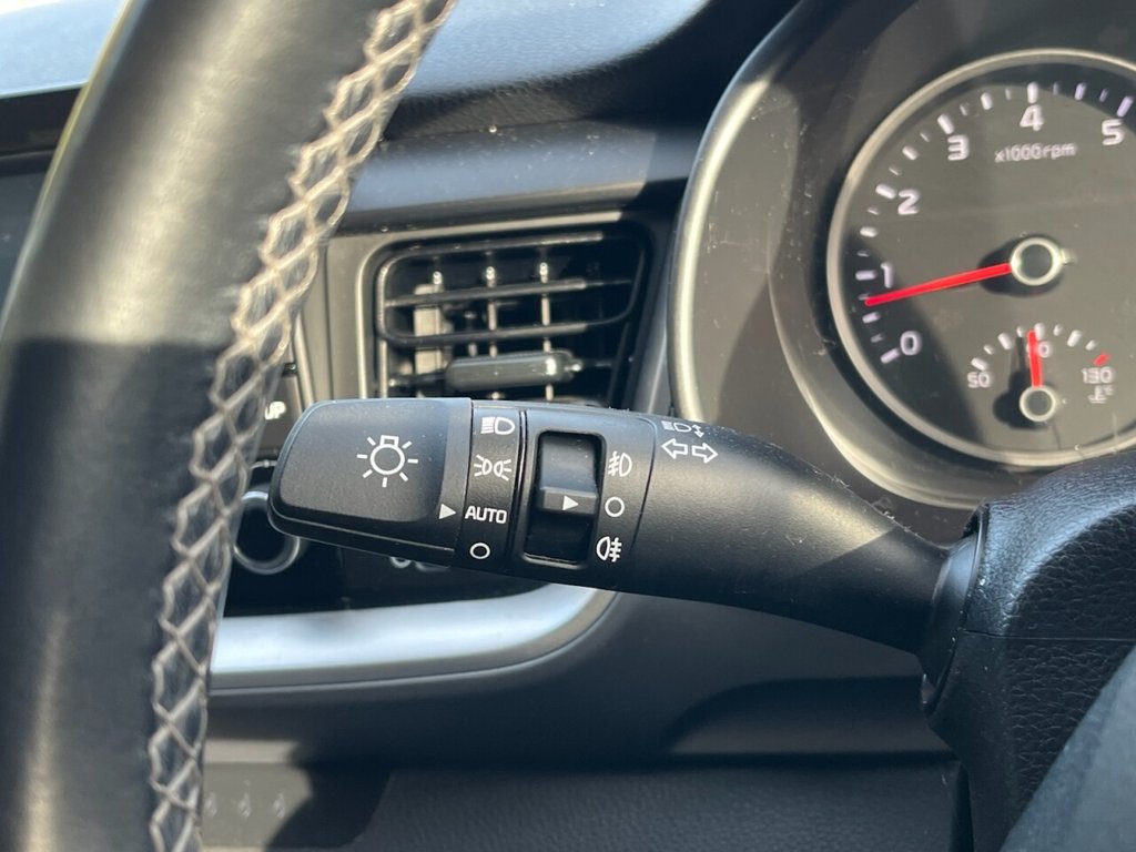 Used Kia Stonic 2019 for sale - 76591060: Photo 15